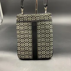 57 COACH コーチ　ミニシグネチャー ショルダーバッグ