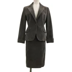 2024年最新】スエード調スーツの人気アイテム - メルカリ 