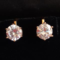 ラウンドカット キュービックジルコニア一粒 イヤリングgoldカラー