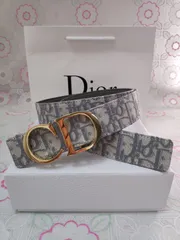 大人気🌸クリスチャンディオール・Dior　ベルト　グレー  サドルベルト　金色CDロゴ　超美品　◆レディース♪メンズ◆　新品