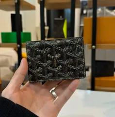ゴヤール 二つ折り財布 モノグラム ゴヤール 二つ折り財布 モノグラム - メルカリ