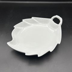 ロイヤルコペンハーゲン　ホワイトフルーテッド ハーフレース　リーフディッシュ　23cm