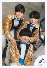 【中古】生写真(STARTO) 少年忍者/織山尚大・北川拓実・瀧陽次朗/膝上/「少年忍者 Arena Concert 2024 The Shining Star」グッズオフショット/公式生写真