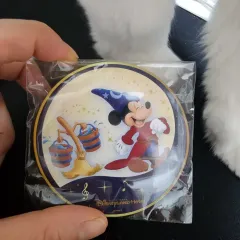 香港 ディズニーランド ホテル ミッキーマウス バッジ