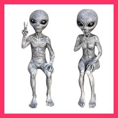 エイリアン フィギュア 2体セット 座りポーズ - メルカリ