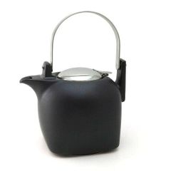 Item thumbnail for item 1b006a7c-86b0-4458-9594-ada4510cea85