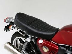 SR400 ファイナルエディション 純正シート 新品未開封 メーカー在庫なし SR400 ファイナルエディション 純正シート 新品未開封 メーカー在庫
