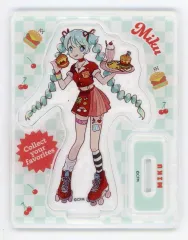 【中古】アクリルスタンド・アクリルパネル 初音ミク ダイナー柄 アクリルスタンド 「VOCALOID」 ダイソー限定