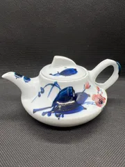 蔵出 中国骨董 中華帝国 景徳鎮製清王朝龍紋蓋付お茶コップ　アンティーク 中国骨董 中国景徳鎮製 茶壺 陶器製 花鳥 蓋付き 茶壷 ツボ
