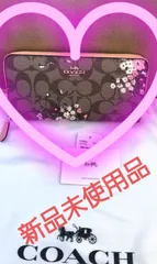 COACH新品フローラル花柄プリントアコーディオン ジップウォレットカーキマルチ