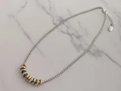 アビステ　ネックレス