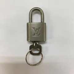 ❣️ルイヴィトン❣️パドロック✨シルバー✨カデナキーキーリングNo.322【極美品】 楽天市場】ルイヴィトン カデナ パドロックの通販