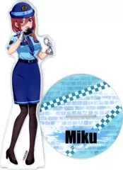 【中古】アクリルスタンド・アクリルパネル 中野三玖/police BIGアクリルスタンド 「映画 五等分の花嫁 ドリーム缶バッジ summer time＆police」 あたり景品