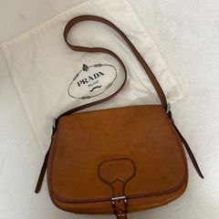 早い者勝ち！　プラダ　PRADA ショルダーバッグ