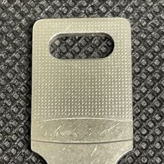オフィス家具　鍵　中古　オカムラ　OK3325　書庫　ロッカー　デスク　メーカー純正