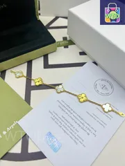 [Van Cleef & Arpels] ヴァン クリーフ＆アーペル 四つ葉のクローバー ホワイト マザーオブパール レーザー ネックレス｜本日限定特価｜新品未使用-WTO輸入1-MV19