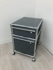 【中古品】USM ハラー ロールボーイシリーズ インワゴン ブラックのサムネイル