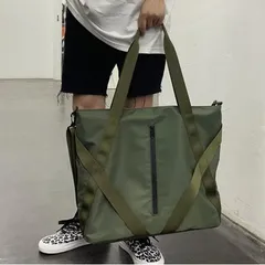 トートバッグ ショルダーバッグ ナイロンバッグ 2WAYバッグ 肩掛 斜めかけ 取り外し ショルダー調整 ナイロン ポケット有 人気  多収納  オシャレ 可愛い 丈夫 使いやすい アウトドア 多機能 旅行 トラベル 軽い コンパクト レジャー  人気