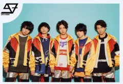 【中古】生写真(男性) SUPER★DRAGON/集合(5人)/横型・上半身・衣装黄・赤・センター田中・柴崎口閉じ・背景水色/「SUPER★DRAGON 7th ONEMAN LIVE TOUR Emotions」生写真セット 第7弾