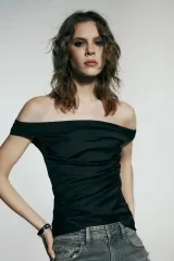 タグ付き 新品 ZARA(ザラ) オフショルダー ポプリン トップス m