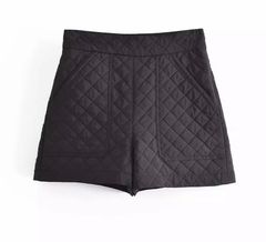 キルティングショートパンツ　ブラック
