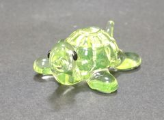 ウランガラス　フィギュア　カメ　byチェコボヘミアガラス
