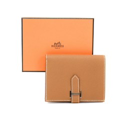 エルメス HERMES ベアン コンパクト エプソン (レザー) SV金具 W刻印 2024年 二つ折り財布 ミディアムウォレット コンパクトウォレット H金具 ゴールド (ライトブラウン) 正規品 新品同様 中古 mbl26007