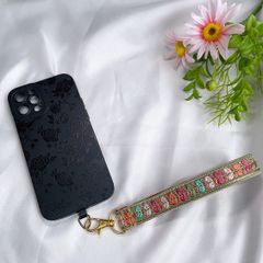 【No.3】 スマホ ハンド ストラップ/キーホルダー インド刺繍リボン 合皮