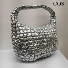 COS ショルダーバッグ　キルティングバッグ　シルバー 2025年最新】cosキルティング バッグ シルバーの人気アイテム