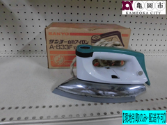 【配送方法変更しました】自動アイロン　SANYO　サンヨー　A-633F