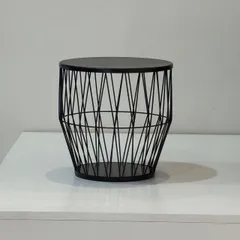 希少 リーン・ロゼ \"Needle\" ArikLevyデザイン ローテーブル 白 希少 リーン・ロゼ 