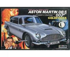 007 アストンマーチン DB5 ＆ トヨタ 2000GT 童友社 - メルカリ