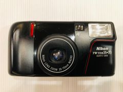 フィルムカメラ Nikon TW zoom 35-70 QUARTZ DATE