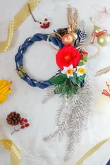 来年用にお得に賢く！！【見切りセール1月末まで】しめ縄飾り　リボン型　ブルー　幸運を呼び込む開運しめ縄飾り