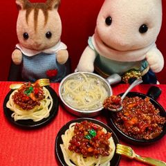 498お家でミートパスタセット⭐️ミニチュアフード　ドールハウス　リカちゃん　シルバニア　樹脂粘土　ねんどろいど　ブライス　フィギュア　ミニチュア　フェイクフード　樹脂粘土