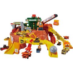 廃盤品【TOMICA】メガトンダンプ＋回転バケット工事現場 セット - メルカリ