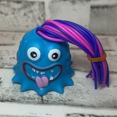 【スクリーミングモンスター 青】髪を引っ張ると叫ぶ！光るおばけモンスター