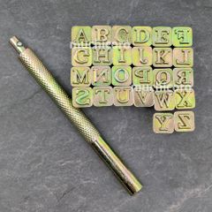 英字 刻印 革 アルファベット 革タグ 革ラベル製作 アルファベット デザイン刻印