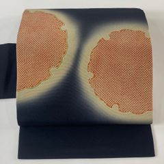 名古屋帯 秀品 雪輪 疋田 縮緬 ぼかし 黒 正絹 【中古】
