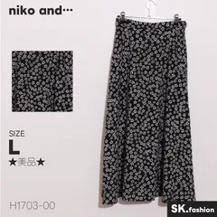 ★美品★ niko and… ニコアンド スカート　ロング丈　フレア　花柄　サイドジップ　裏地付き　ポケット付き 　ブラック　 【H1703-00】 送料無料　古着　レディース
