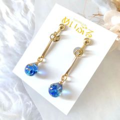 琉球ガラス　一粒イヤリング　ハンドメイド　レジン　ブルー
