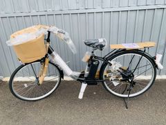 中古品】【全国7分組立配送】【地域限定完全組立配送も可能】26インチ 