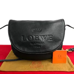 極美品✨ロエベ ヘリテージ ショルダーバッグ サコッシュ 斜め掛け可 レザー 極美品✨ロエベ ヘリテージ ショルダーバッグ サコッシュ 斜め
