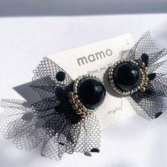 ショップオープン記念！20%OFF♡ チュールピアス　ドット　イヤリング　大ぶり　ビーズ刺繍　アレルギーフリー　クリスマスラッピング　金属アレルギー対応　mamo