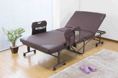 折りたたみベッド　手すり付き　キャスター付き