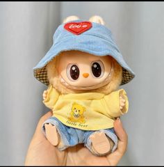 17cm Labubu  Idol Dolls Clothes Cute Hoodie Mini Plush Doll Sitting Party Outfit Fashion