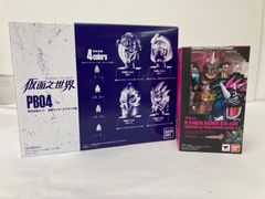 S.H.Figuarts 仮面ライダーエグゼイド ハンターアクションゲーマー レベル5 + 仮面之世界 マスカーワールド PB04 発光台座セット 仮面ライダーエグゼイド編