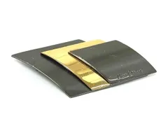 pierre cardin ピエールカルダン ピンブローチ ピンバッジ アクセサリー レディース メンズ グレー系×ゴールド系 DE7948のサムネイル