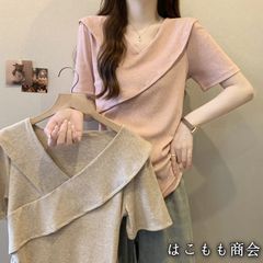 【美品・未使用新品】半袖です☆ラッフルイレギュラーヘムライン薄手半袖Tシャツ