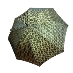 美品　FENDI ロゴ柄　総柄　長傘 ロング傘　持ち手木製　雨傘 黒 金 econext_0601-a6206n